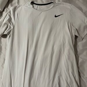 Nike Men's Classic White Short Sleeve Tee